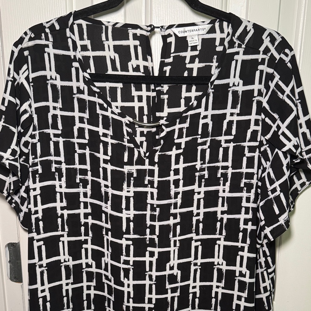 Counterparts Geometric Black and White Blouse